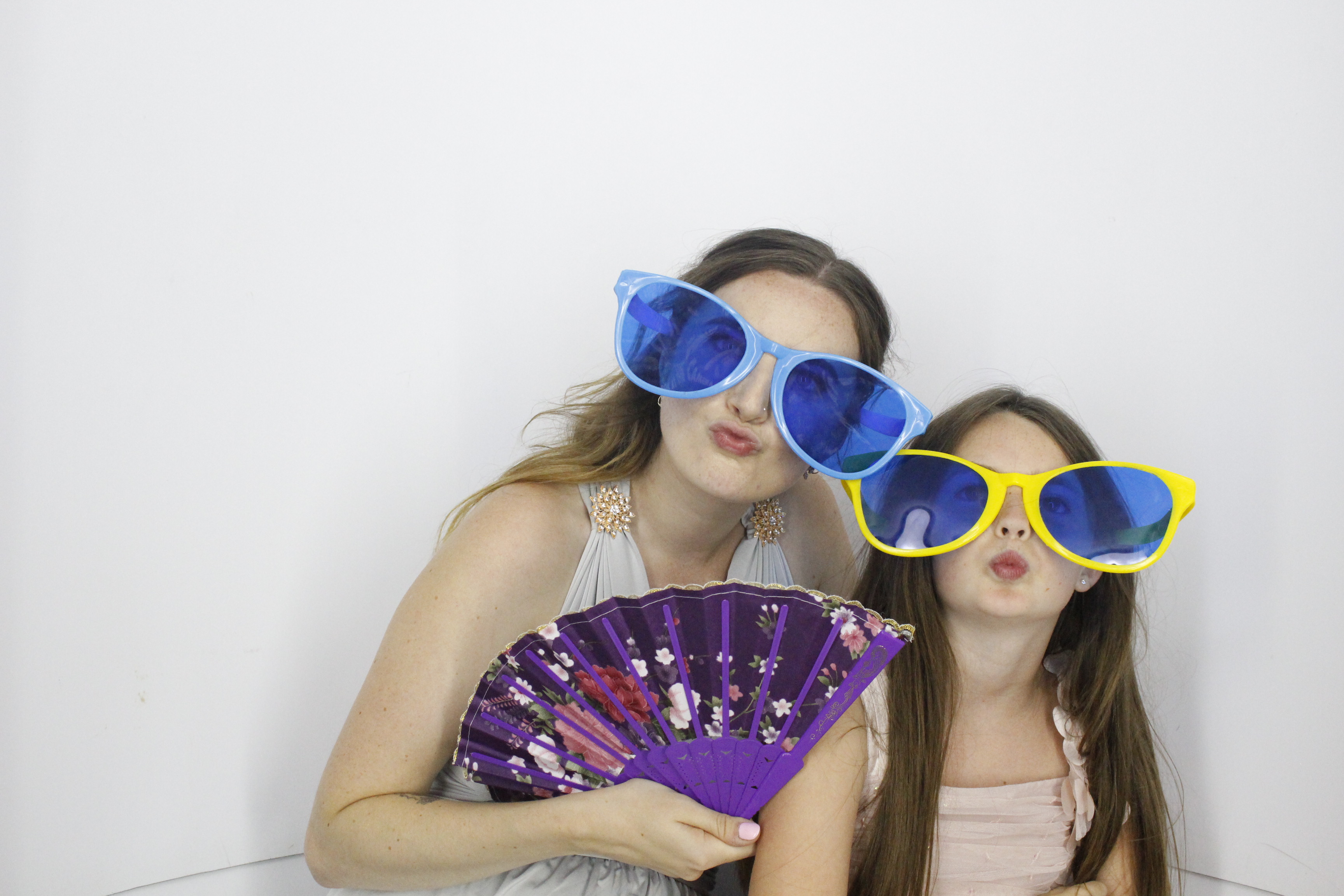 Sam & Rachel's Wedding | View more photos from the event at gallery.myphotoboothexperience.co.uk/u/MyPhotoBoothExperienceLtd/Sam-Rachels-Wedding